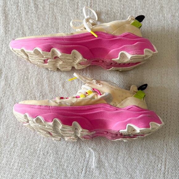 Sorel Tan + Pink Kinetic Breakthru Tech Lace Sneakers Size 9 Gorp Workout - Picture 5 of 10